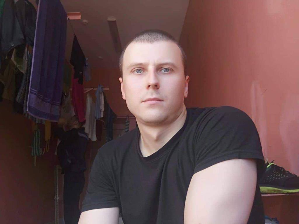Пасічник нагородив медаллю “За кров та хоробрість” російського злочинця, який у Підмосков’ї  вбив п’ятьох людей