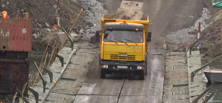 “ЛНР” закрила пішохідний міст в Станиці Луганській