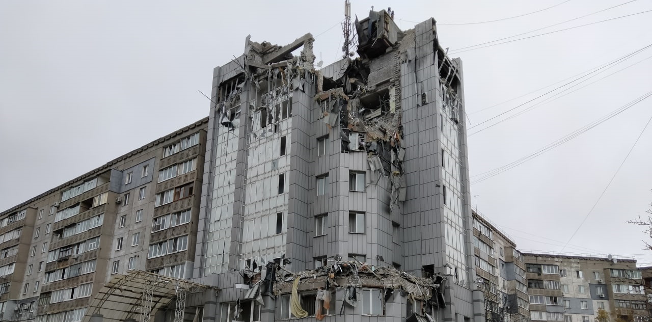 В “ЛНР” стверджують, що в Алчевську обстріляний готель “Металург”
