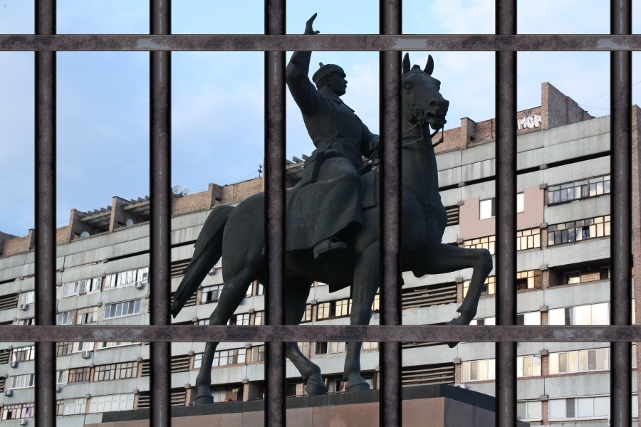 Як я втік від мобілізації. Історія одного киянина, який 7 місяців не виходив з дому в Луганську