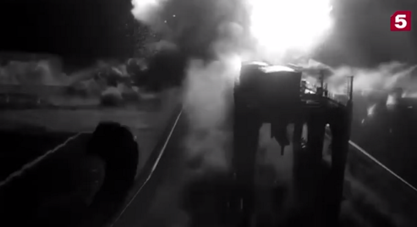 Опубліковано відео підриву мосту біля Каховської ГЕС