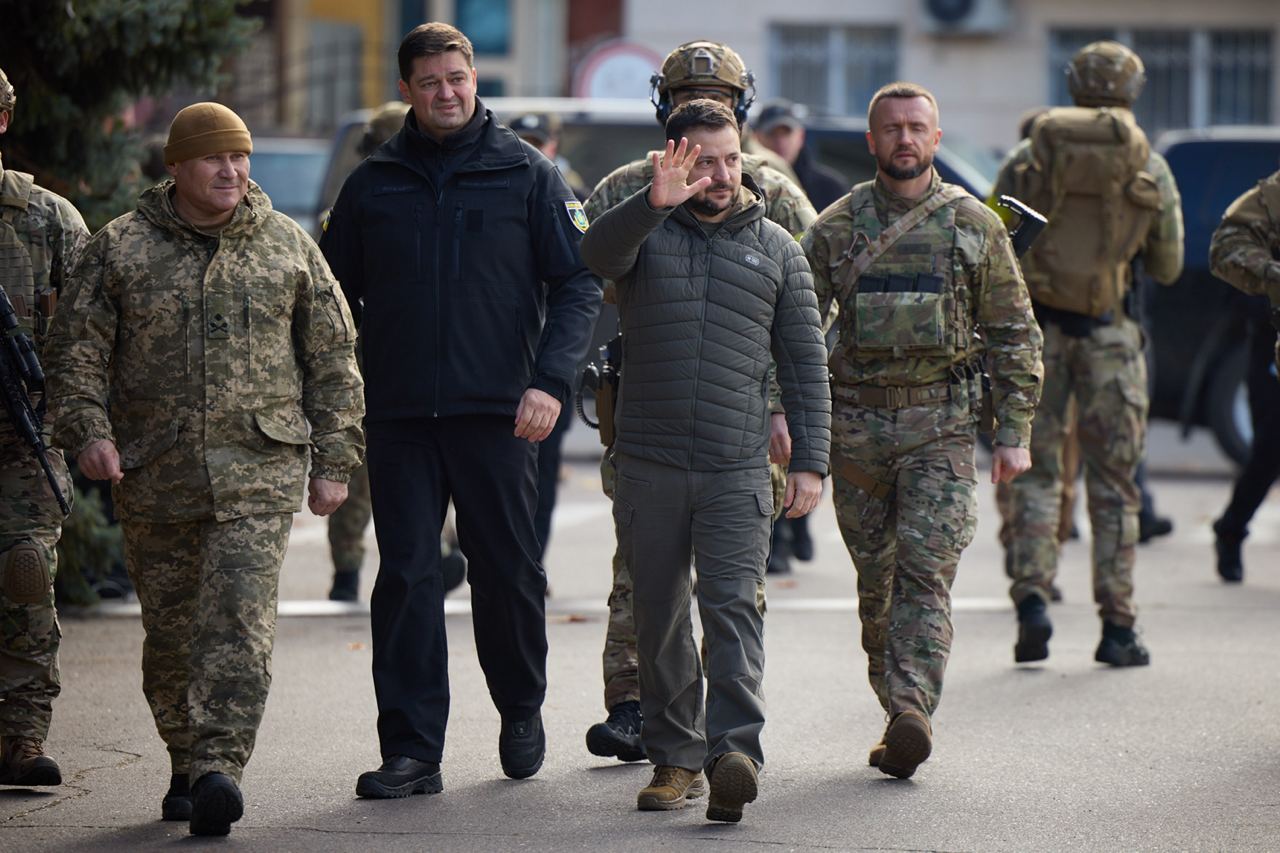 Зеленський прибув у звільнений три дні тому Херсон