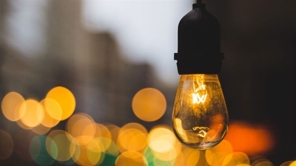 Через лісову пожежу частина Сєвєродонецька залишилися без світла