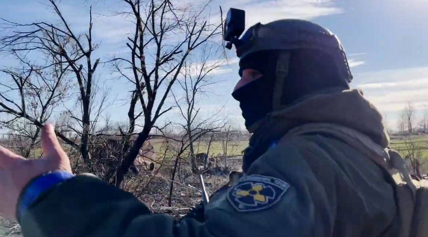 Село в руїнах. Показали, як зараз виглядає звільнена Макіївка Луганської області