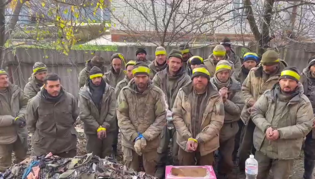 Непідготовлених кинули в бій. В Луганській області група російських “мобіків” здалася в полон ЗСУ