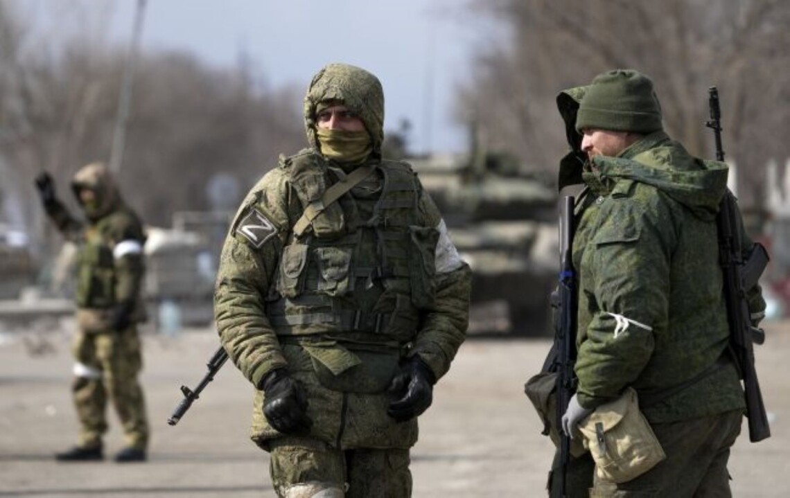 Мобілізовані росіяни не хочуть, щоб їх перекидали з Херсонщини в Луганську область, тому тікають