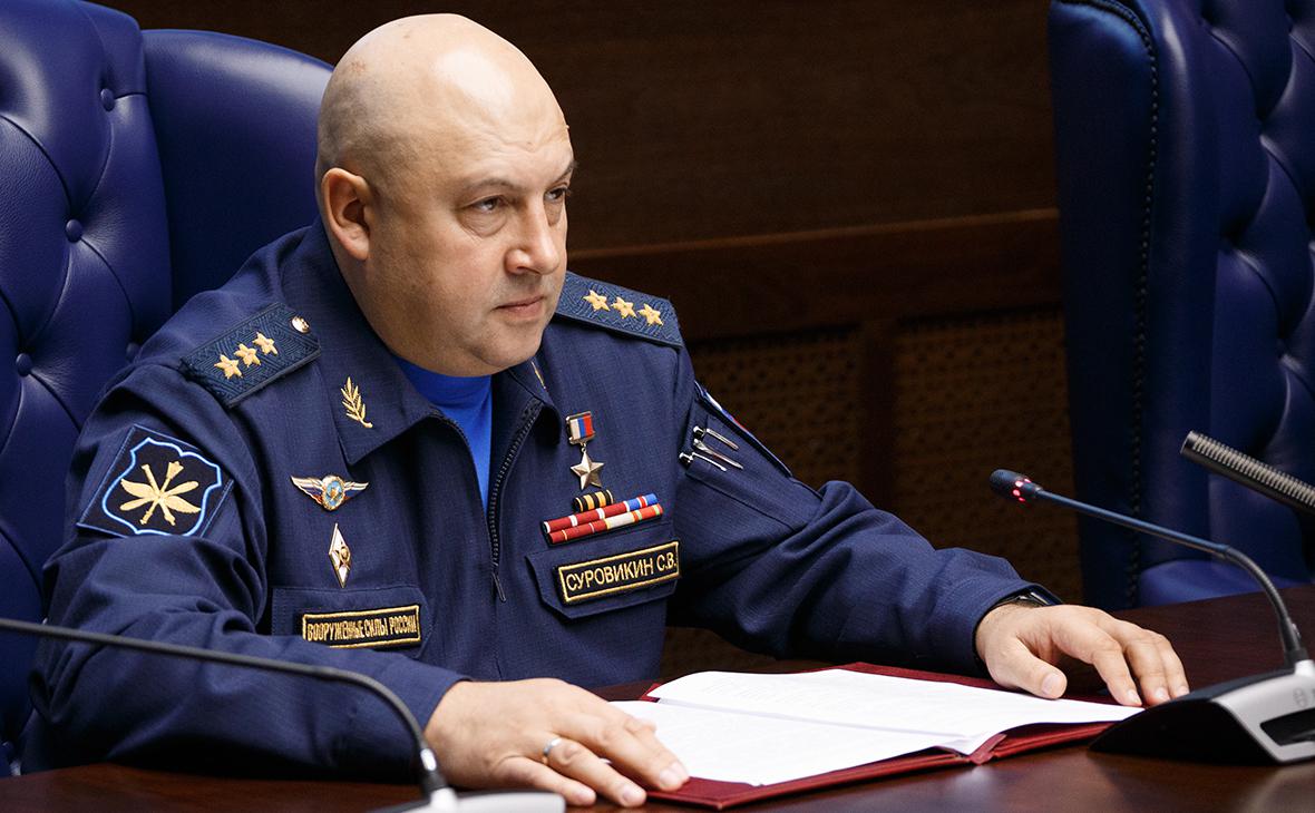 Генерал Суровікін закликав Пригожина зупинитися