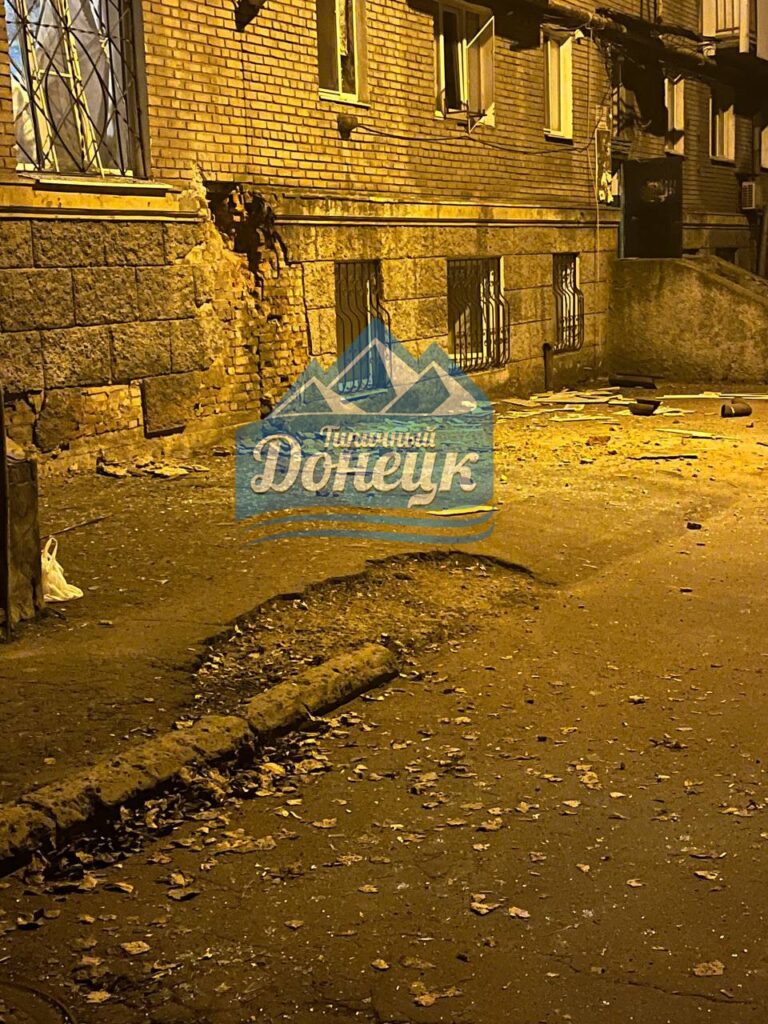 Центр окупованого Донецька знаходиться під обстрілами