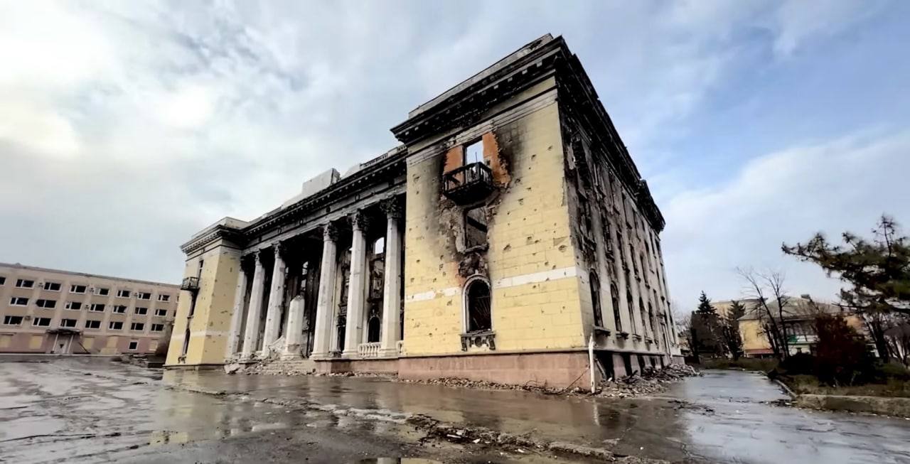 Світло є лише у 2-3 тисяч абонентів. РФ не може налагодити нормальне життя в Лисичанську та скорочує фінансування