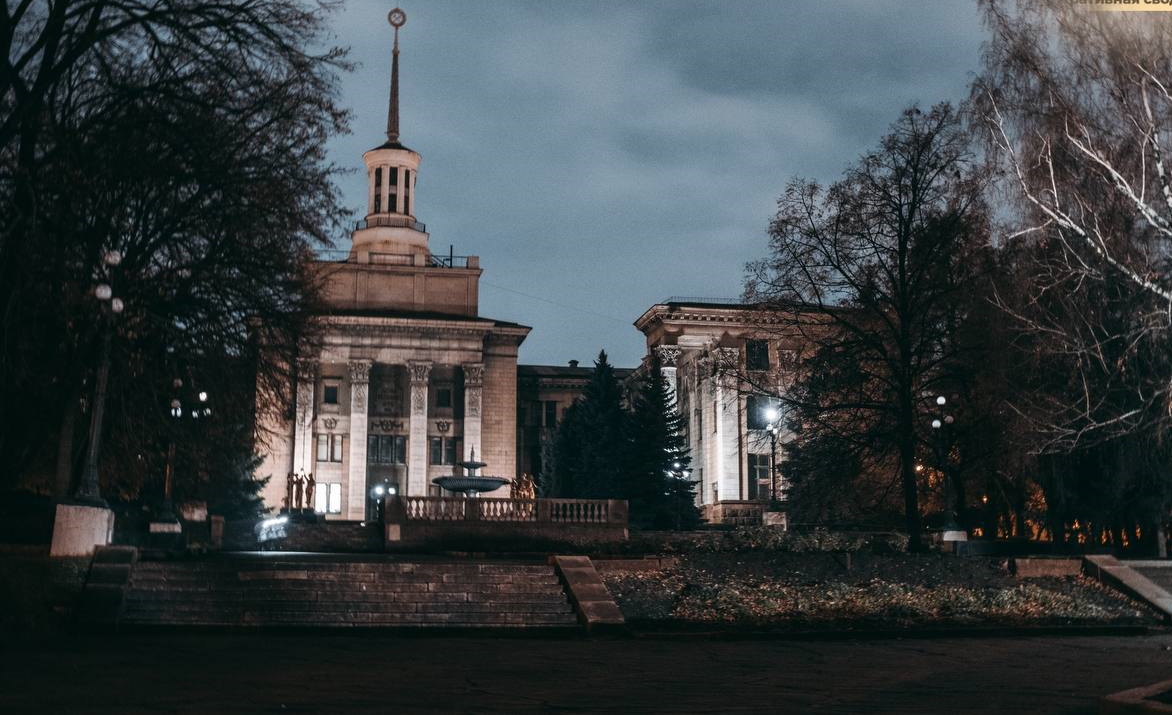 Блокпости, перевірка трафіку та рейди містом. В Луганську починається шпигуноманія