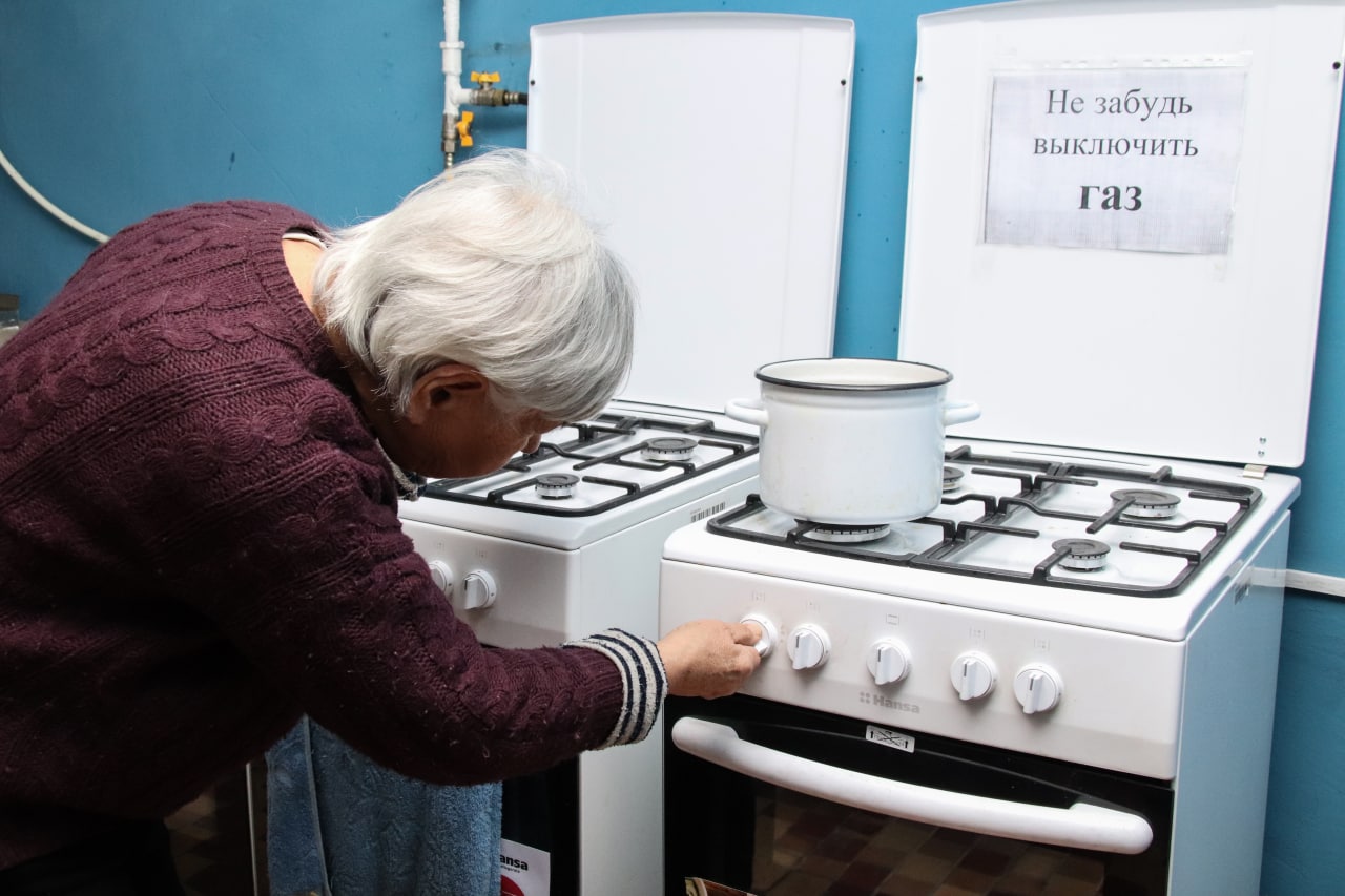 В Сєвєродонецьку окупанти збираються селити людей у пункти тимчасового проживання