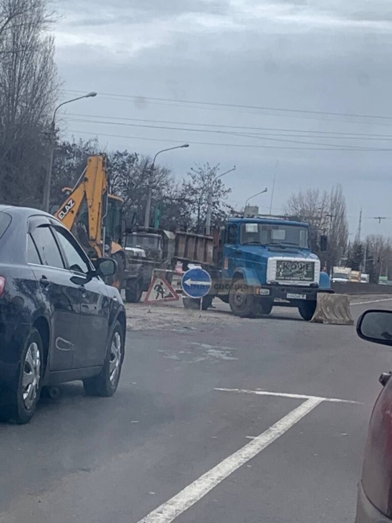 В Луганську на Оборонній зрізають трамвайні рейки. Ми визначили, де саме