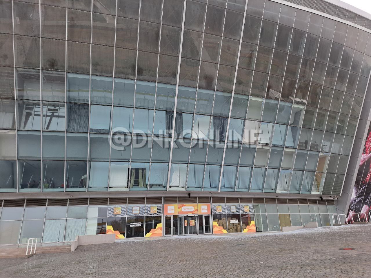 Донецьк знову під обстрілом. Пошкоджено стадіон &#8220;Донбас-Арена&#8221;