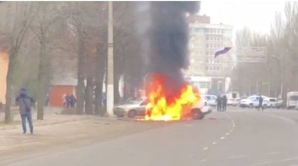 У центрі Мелітополя підірвали автомобіль з окупантами всередині