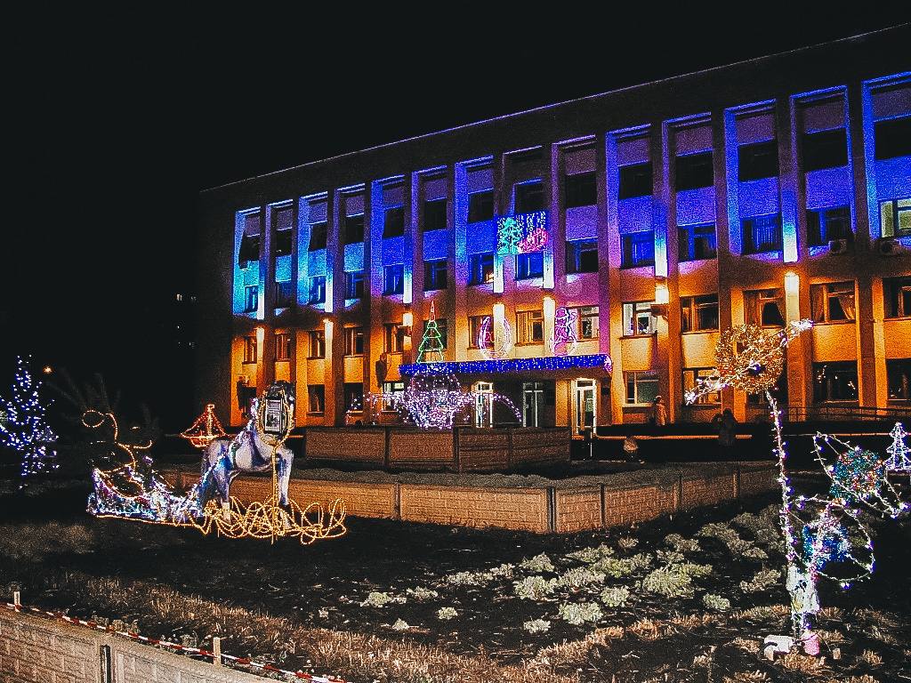 В соціальних мережах показали, як Рубіжне виглядало до та після приходу “руського міра”