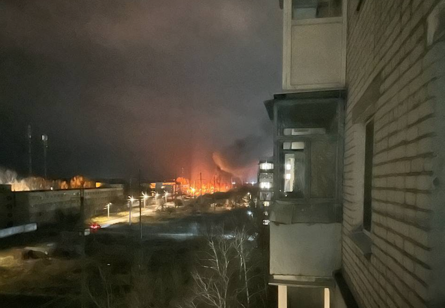 У Бердянську підірвали автомобіль бойовика “ЛНР” Кичигіна, який керує містом після теракту на попереднього колаборанта