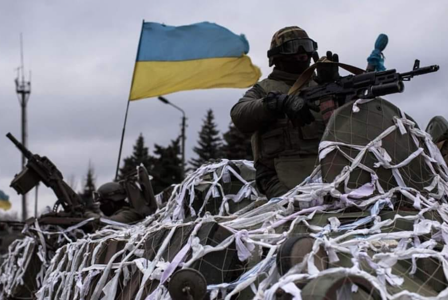 На Луганщині ЗСУ відбили дві атаки окупантів, а росіяни обстріляли шість населених пунктів