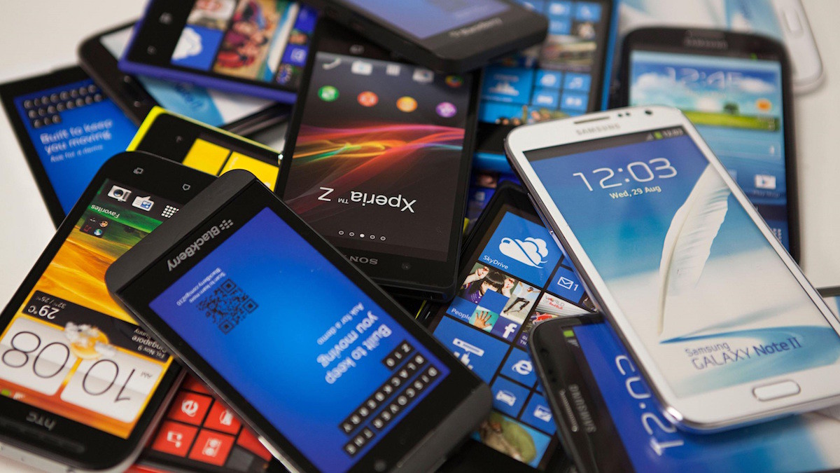 На Луганщині рейди окупантів мобільними телефонами школярів дісталися Алчевська, — ОВА