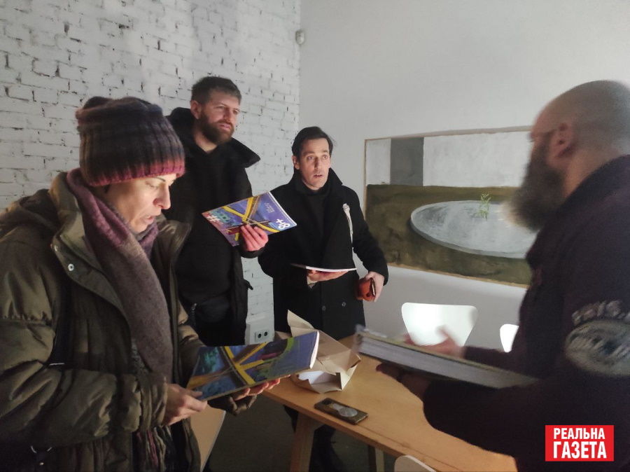 В Києві пройшла презентація чергового номеру журналу про культуру Донбасу “ПлюсМінусНескінченність”