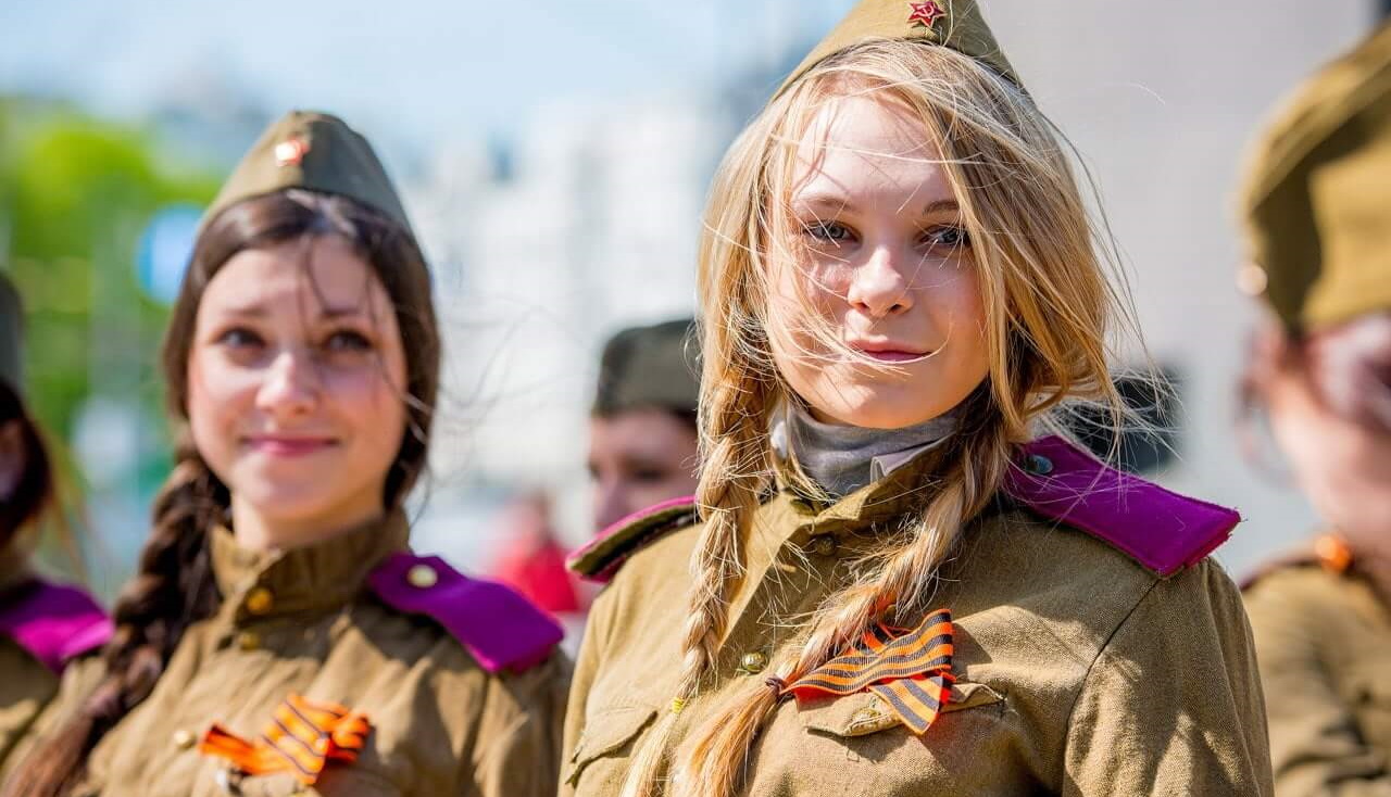 В окупованому Донецьку хочуть створити “центри військово-спортивної підготовки” для підлітків