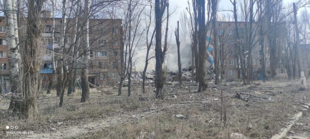 Окупанти обстріляли центр Слов’янська. Там є загиблі та поранені, зруйновані будівлі