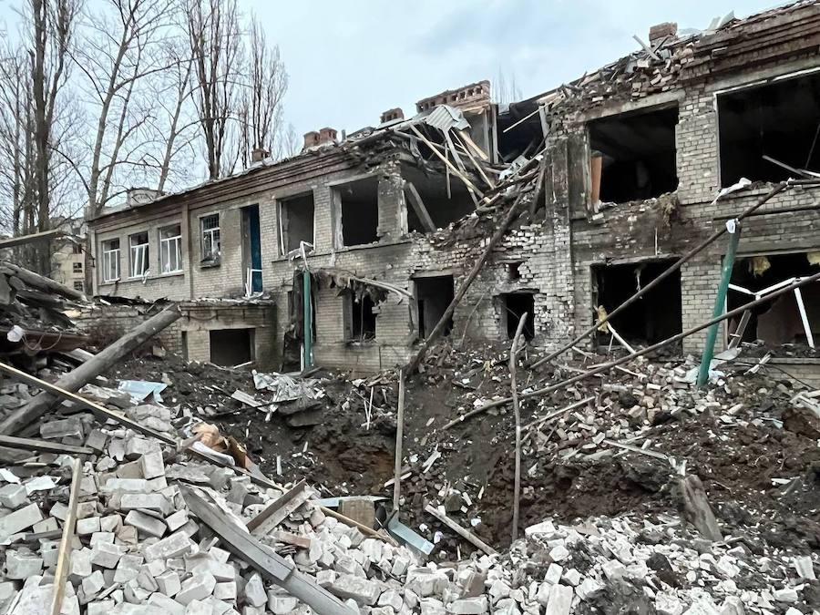 Авдіївка зазнала ракетного удару окупантів. Зруйновано дитячий садок, постраждав житловий будинок