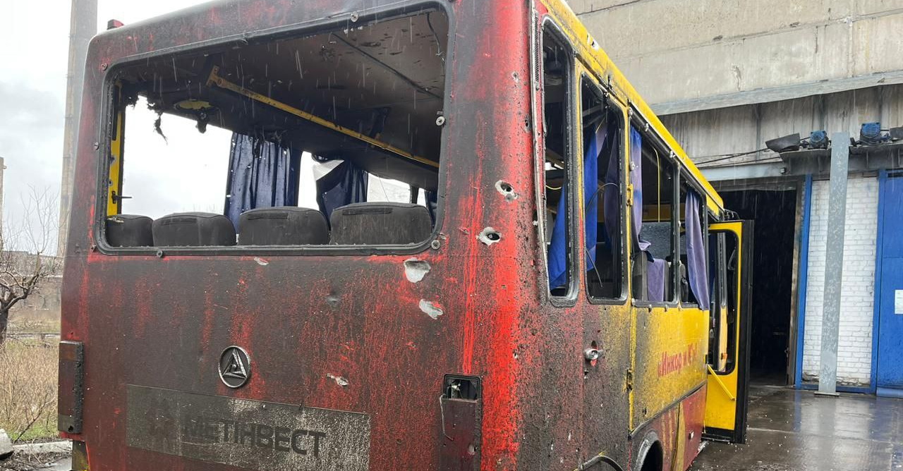 В Авдіївці під обстріл потрапив Автобус. Загинула жінка
