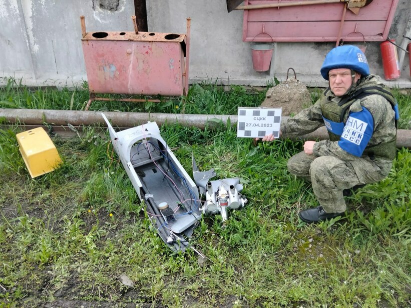 В Ровеньках знову атакували нафтобазу. Показали уламки безпілотників