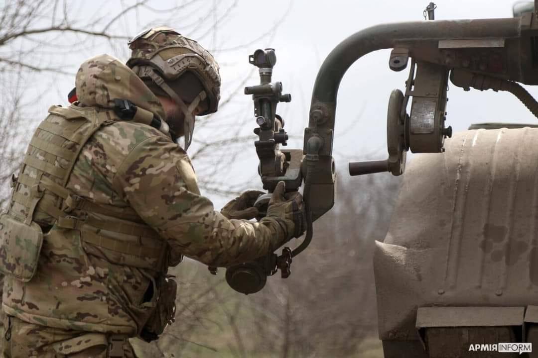 В ЗСУ показали, як знищують на Луганщині ворожий ЗРК, схований у лісосмузі