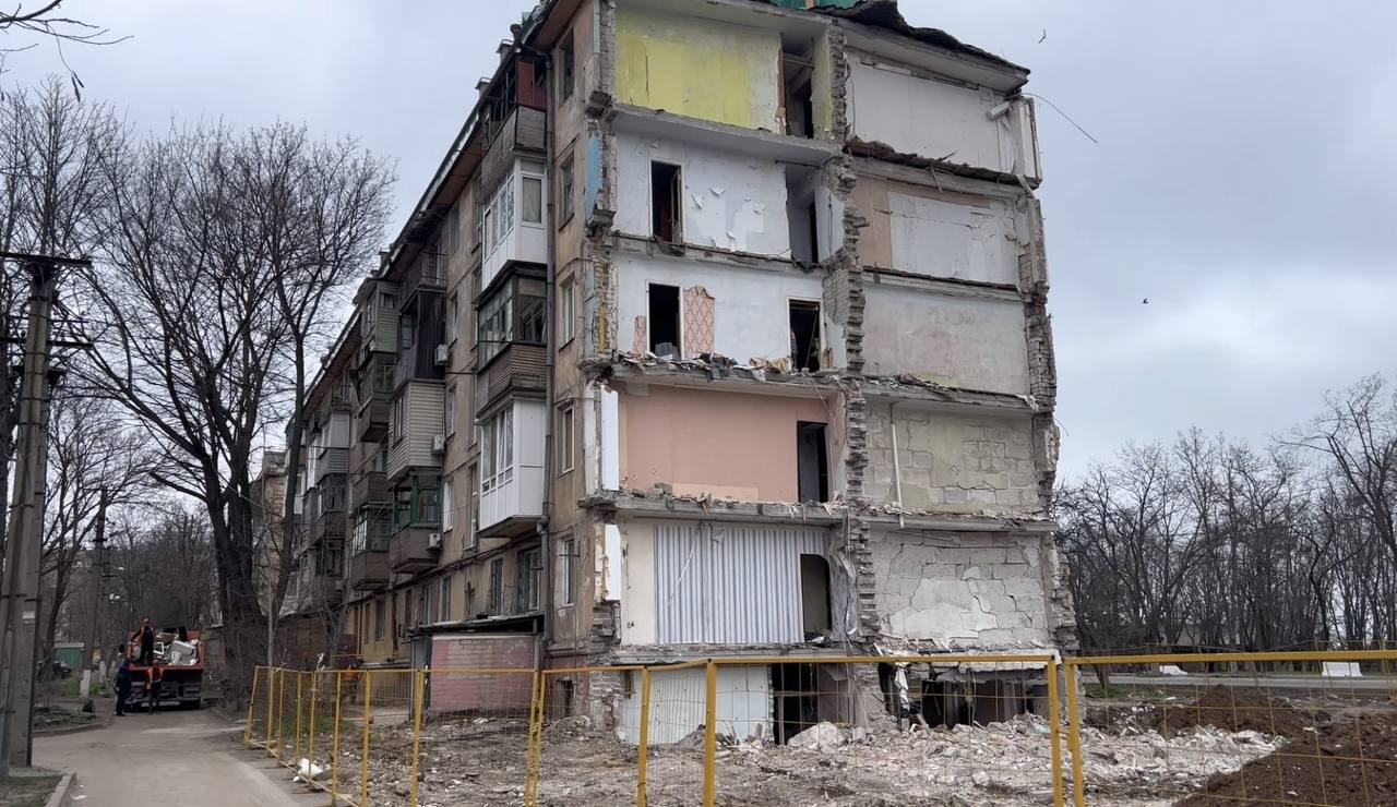 В Маріуполі окупанти виставили патрулі на майже всіх дорогах