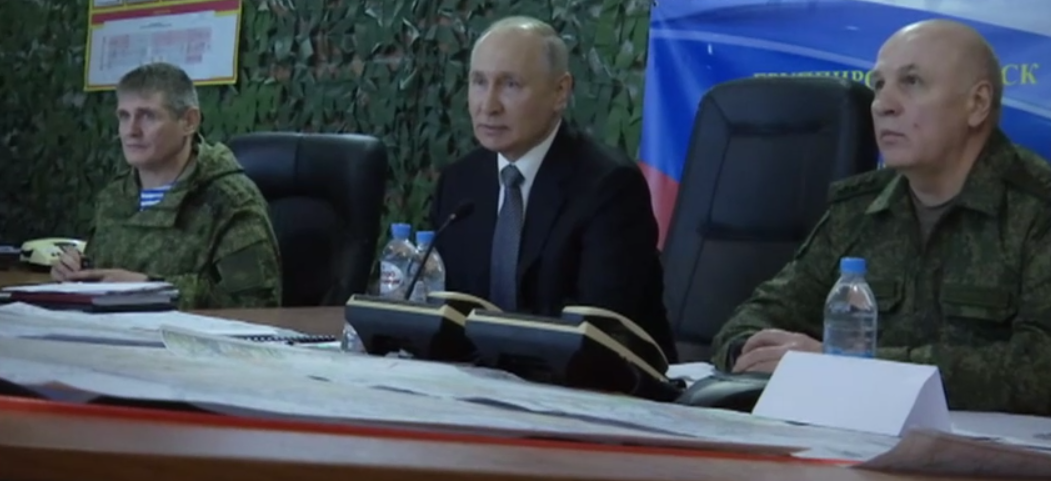 В Кремлі заявили, що Путін відвідав бункер на окупованій Луганщині