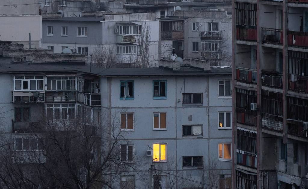 Житло не відновлюють, компенсації платять мізерні. Жителі окупованого Сєвєродонецька скаржаться на окупантів