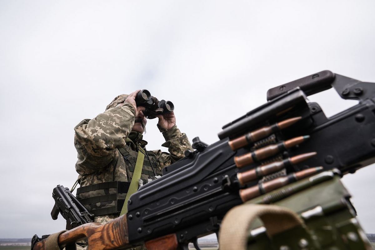 Окупанти намагалися атакувати поблизу Кремінної та завдали авіаудару по Білогорівці