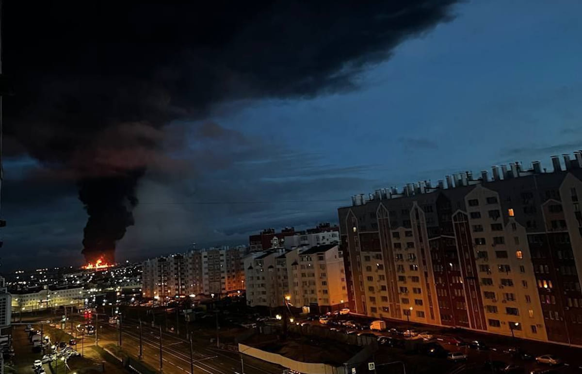 На нафтобазі в Севастополі згоріло понад 40 тисяч тонн палива, яким забезпечували Чорноморський флот