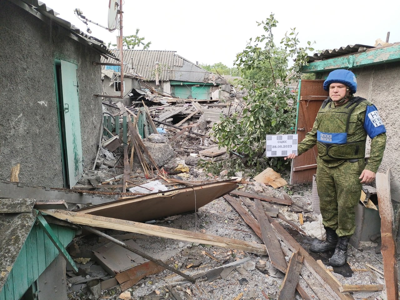 В “ЛНР” заявили, що в результаті обстрілу села Алмазна загинули двоє людей