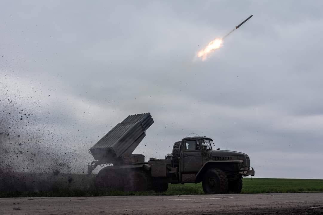 Військові показали знищення російського “Граду” на Луганському напрямку