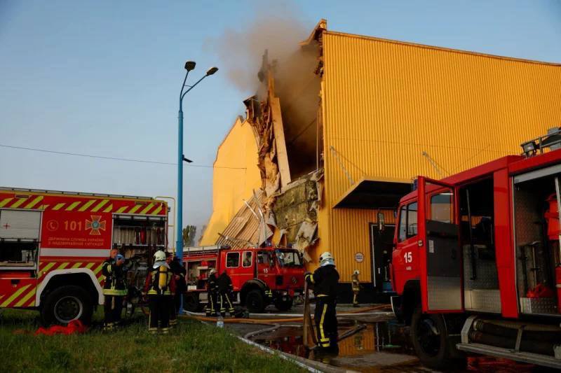 В Києві показали наслідки нічної атаки дронами-камікадзе
