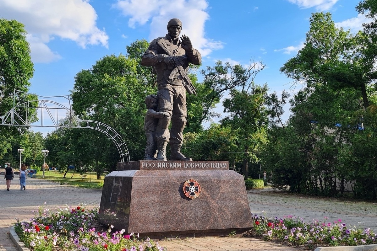 В &#8220;ДНР&#8221; хочуть поставити пам&#8217;ятник в зруйнованому росіянами Бахмуті