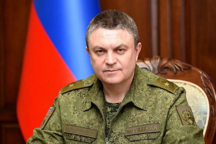 Пасічник хоче створити в Луганську фейковий “уряд ЛНР” за російськими законами