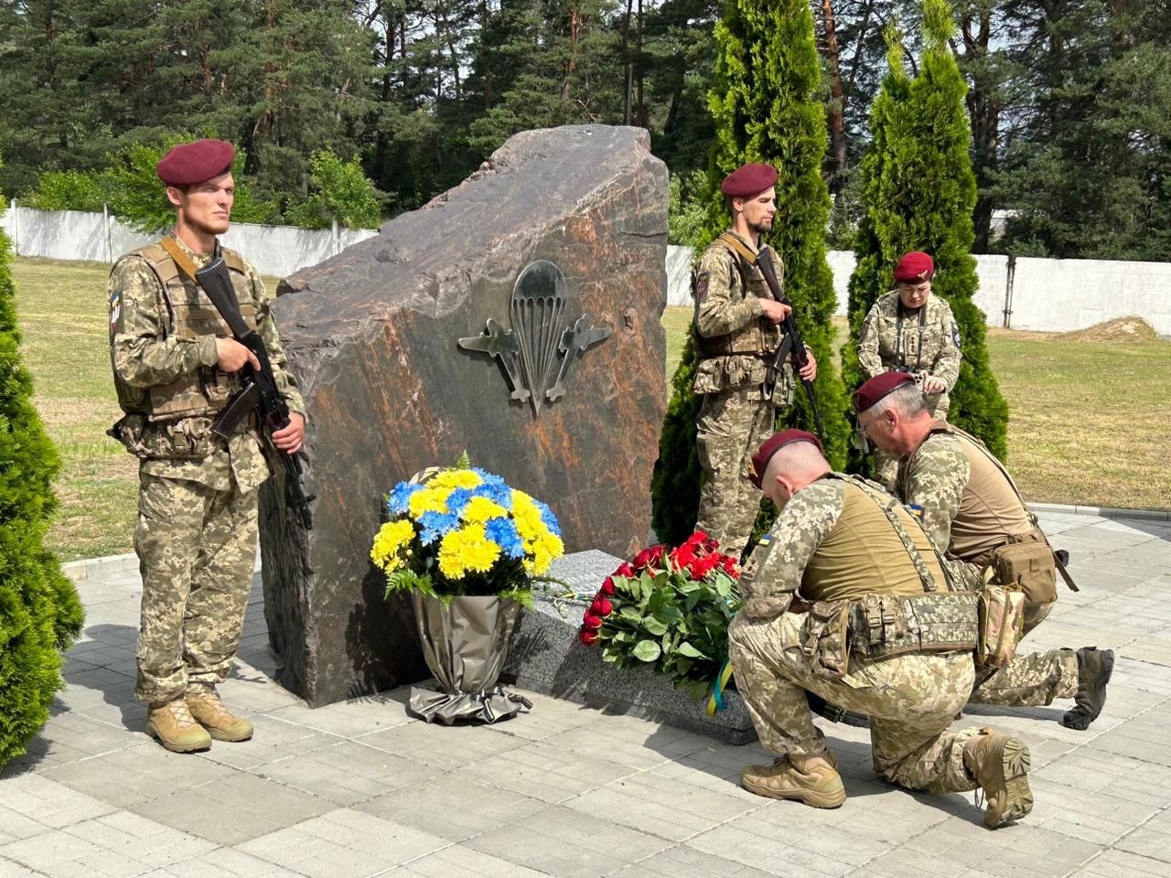 Сьогодні річниця катастрофи літака Іл-76, який бойовики “ЛНР” збили над аеропортом Луганська