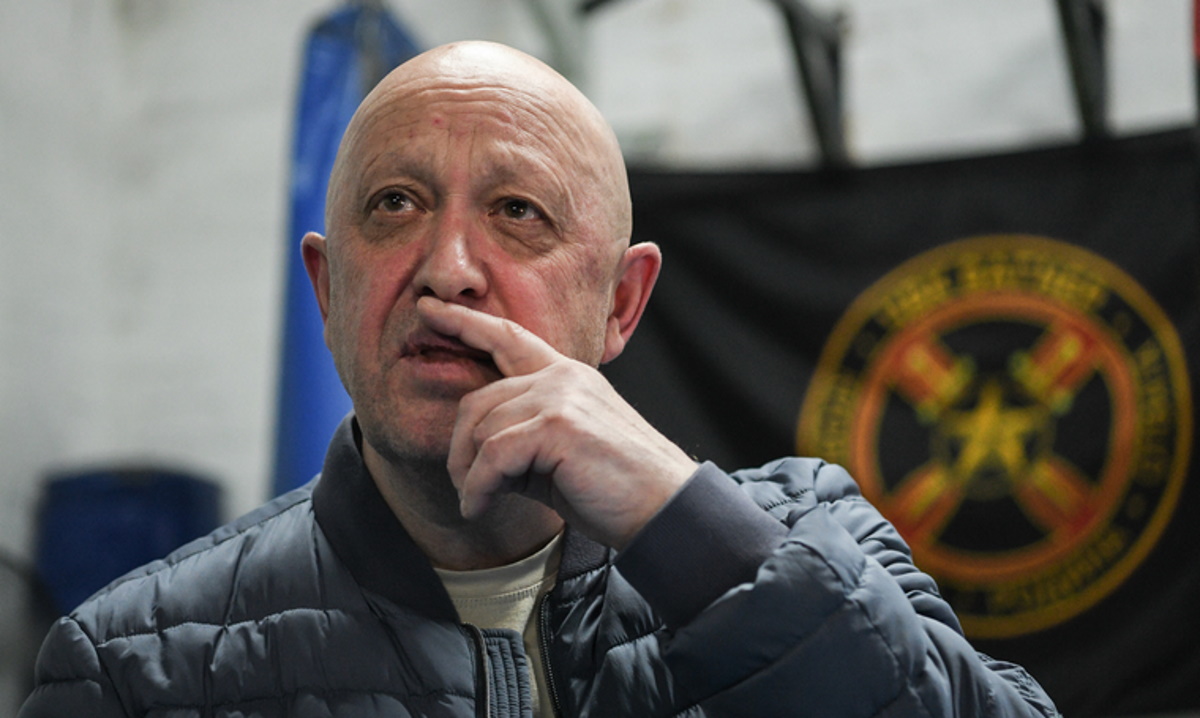 Пригожин заявив про удар в спину від армії РФ та “величезну кількість” загиблих
