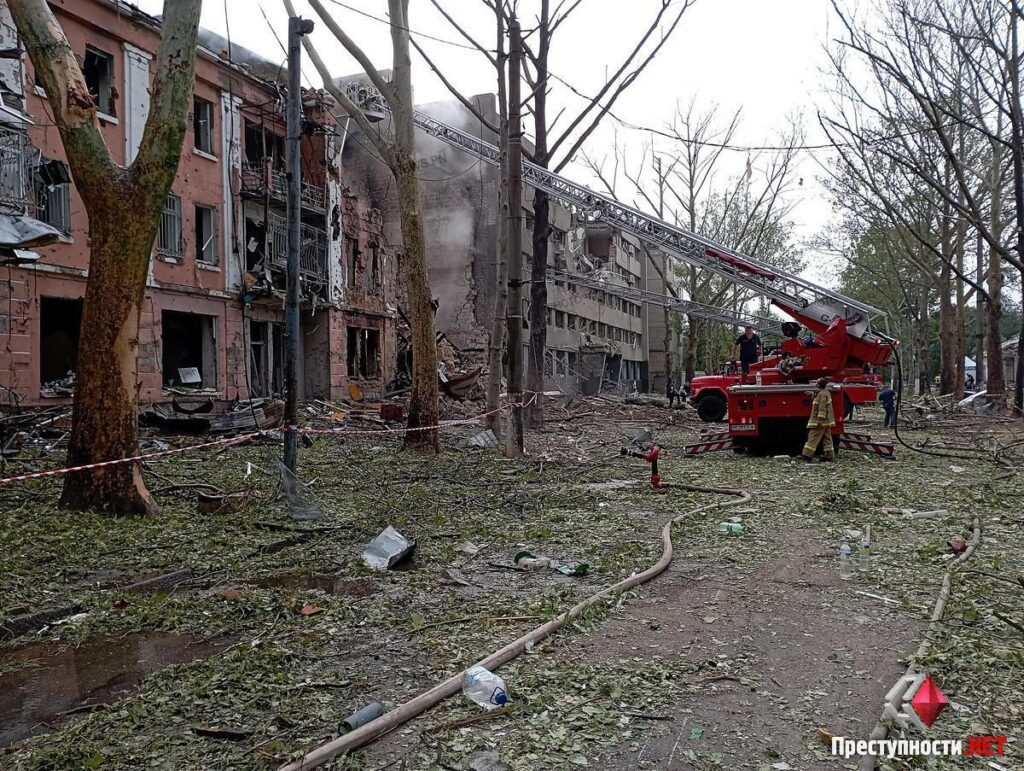 В Миколаєві показали наслідки ворожої атаки