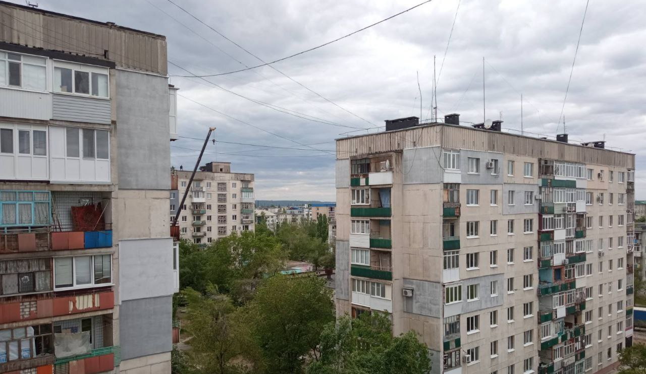 В Сєвєродонецьку окупанти виселяють людей з багатоквартирного будинку і кажуть, що ті живуть там &#8220;незаконно&#8221;