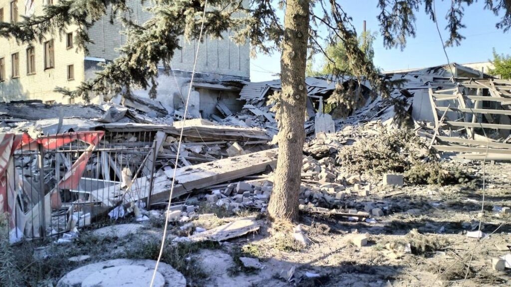 Окупанти заявили, що по Кремінній нібито було завдано два ракетні удари