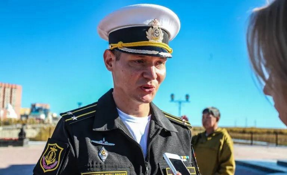 Вистрелили чотири рази в спину. В Росії вбили командира підводного човна, що атакував Україну “Калібрами”