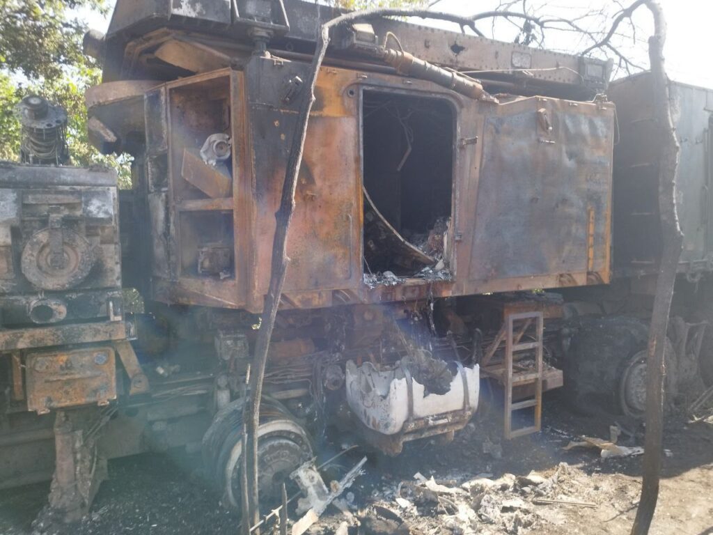 Під Дебальцевим знищили російську ракетну систему С-400 “Тріумф”