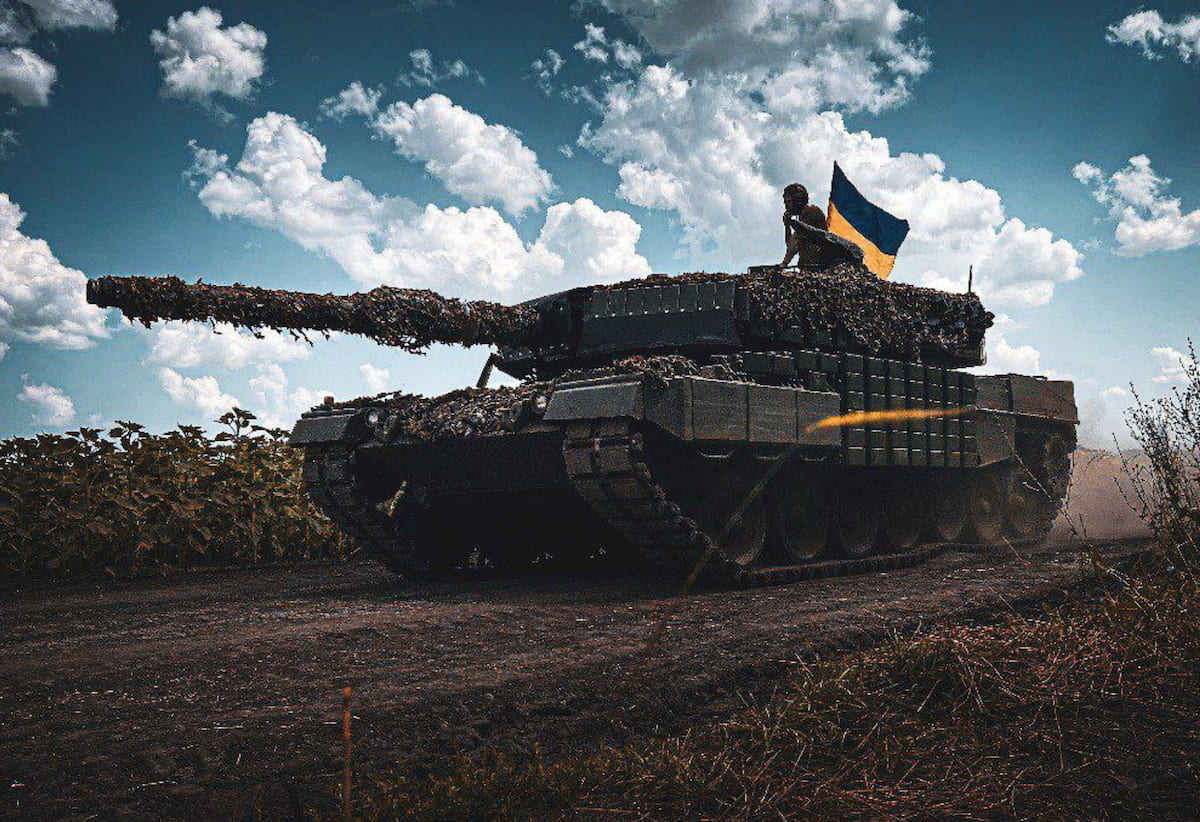 ЗСУ на Луганщині спалили три танки, три БМП та міномет “Тюльпан” окупантів за добу