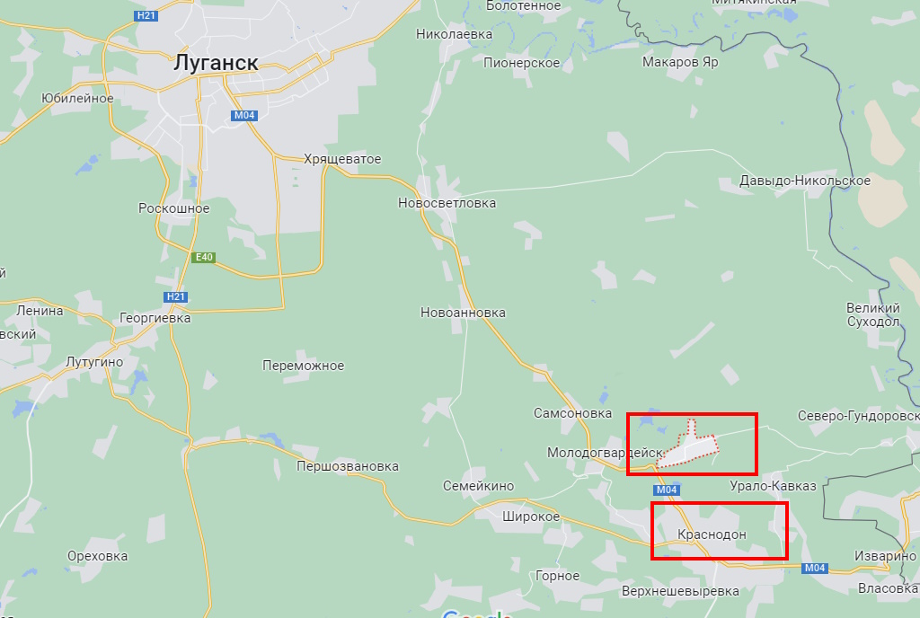 В окупованому Суходільську на Луганщині чутно вибухи. Детонація боєприпасів потрапила на відео