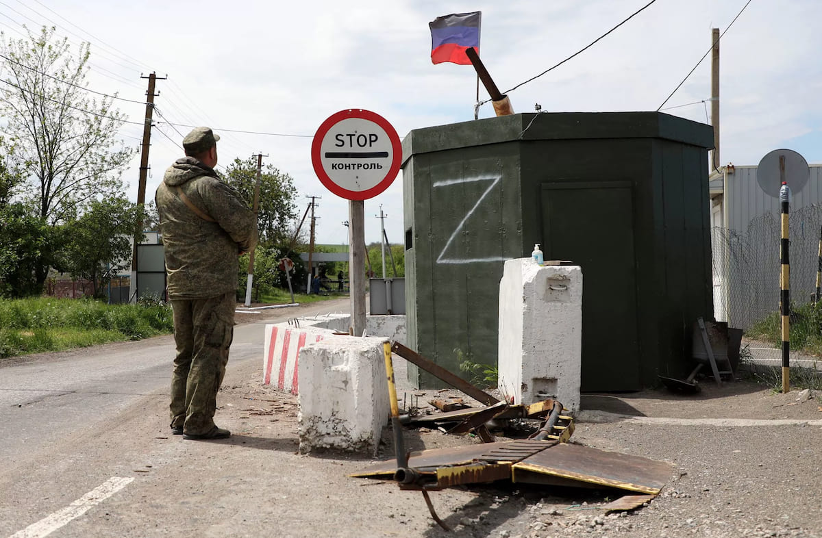 Росіяни змушують людей виїжджати з окупації в Росії та наживаються на тих, хто зважився на переїзд