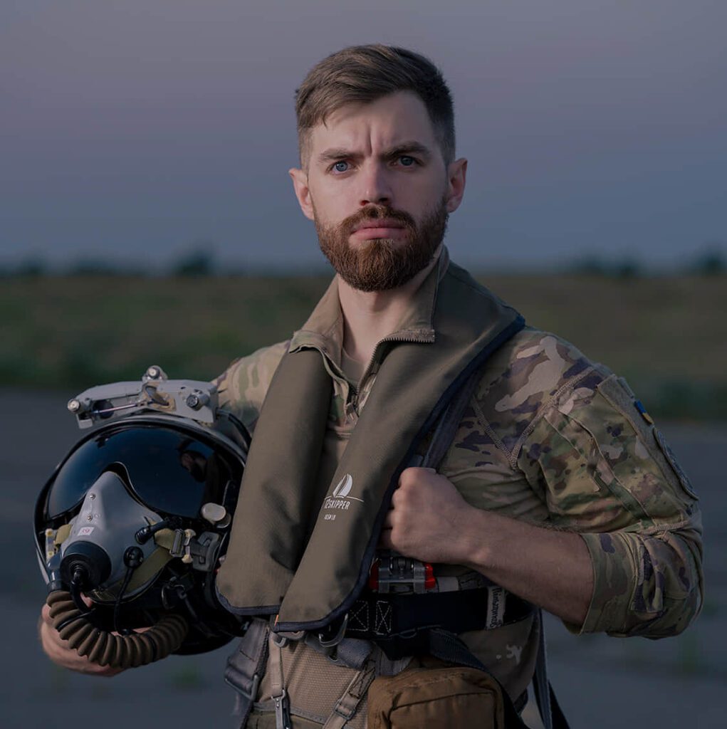 Авіакатастрофа військово-тренувальних літаків на Житомирщині. Загинув відомий льотчик Джус